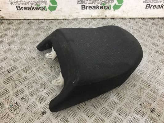 YAMAHA FJR1300 FJR 1300 REAR SEAT YEAR 2001-05 (STOCK 814)