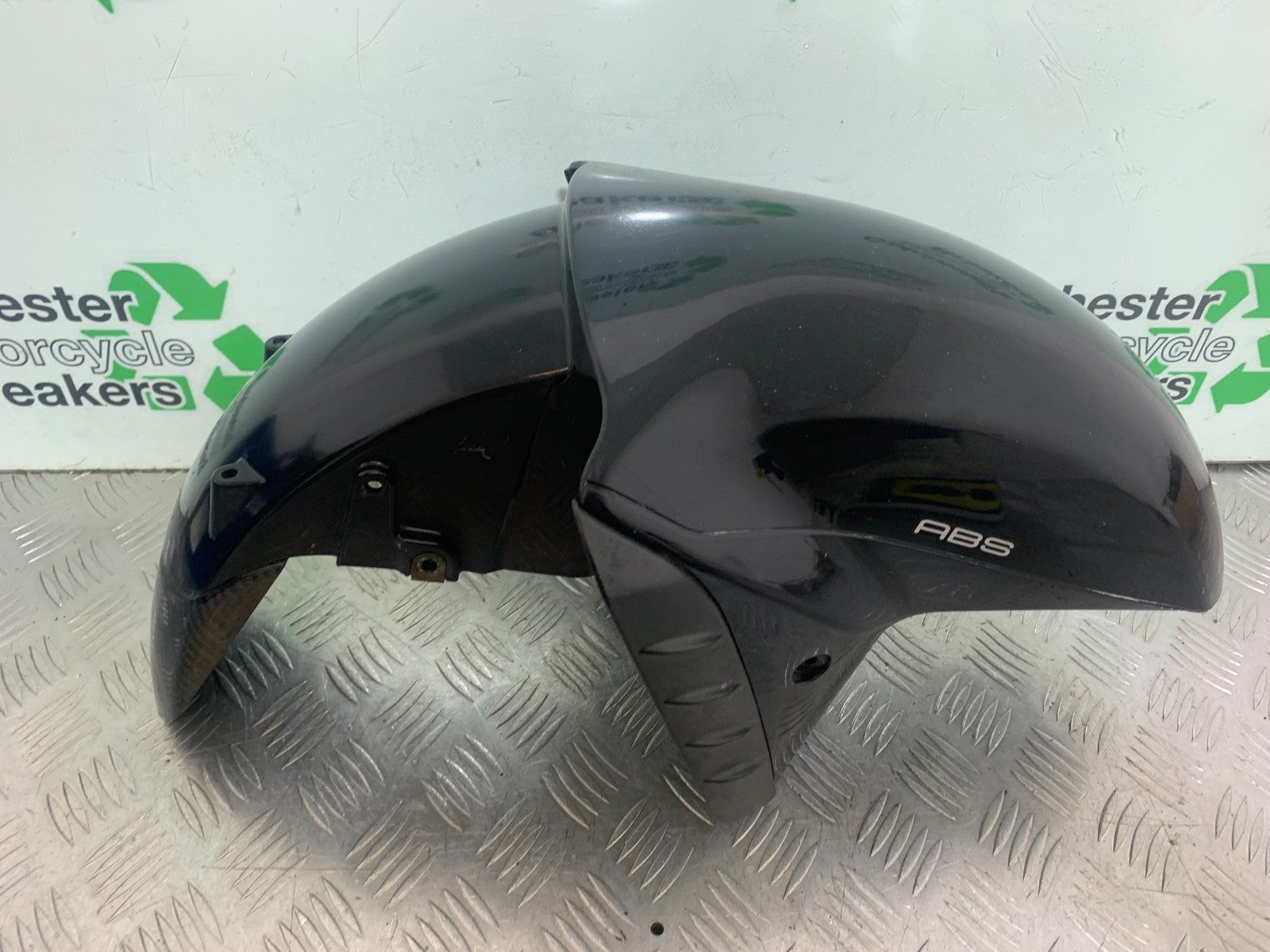 KAWASAKI GTR1400 GTR 1400 FRONT MUDGUARD  YEAR 2007-2009 (CMB1174)