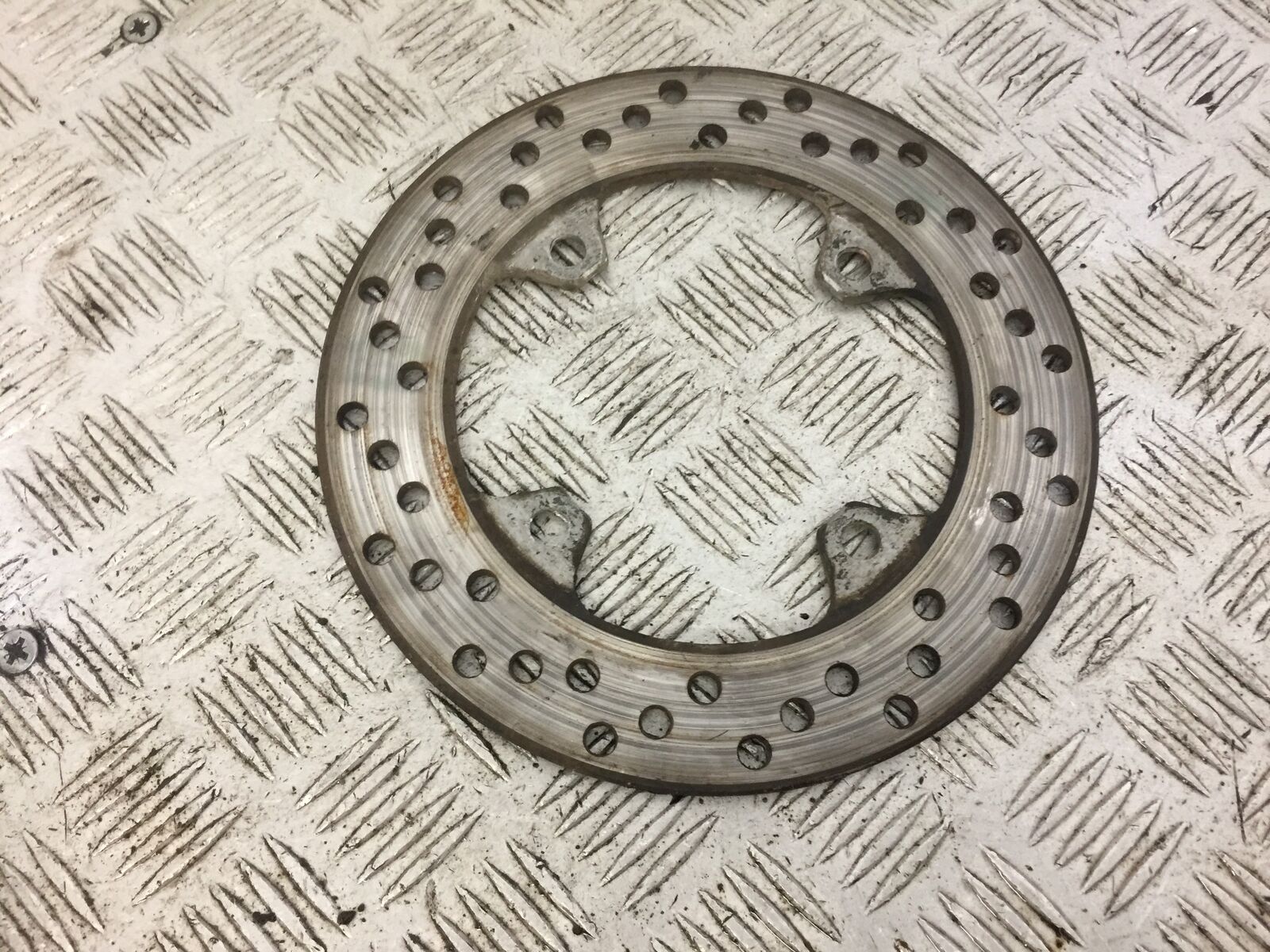 KAWASAKI ZX6R ZX6 G REAR BRAKE DISC YEAR 1998-99 (STOCK 699)