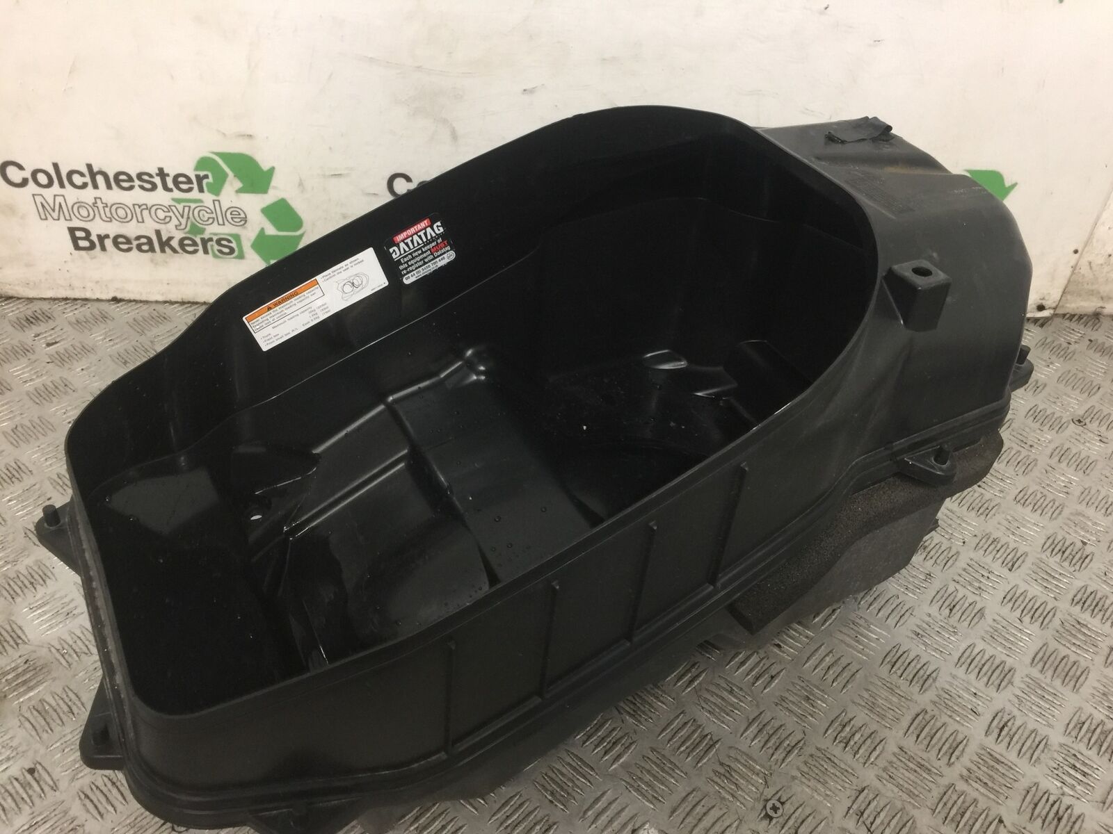 SUZUKI 650 BURGMAN BOOT  YEAR 2014-2018 (STOCK 769)