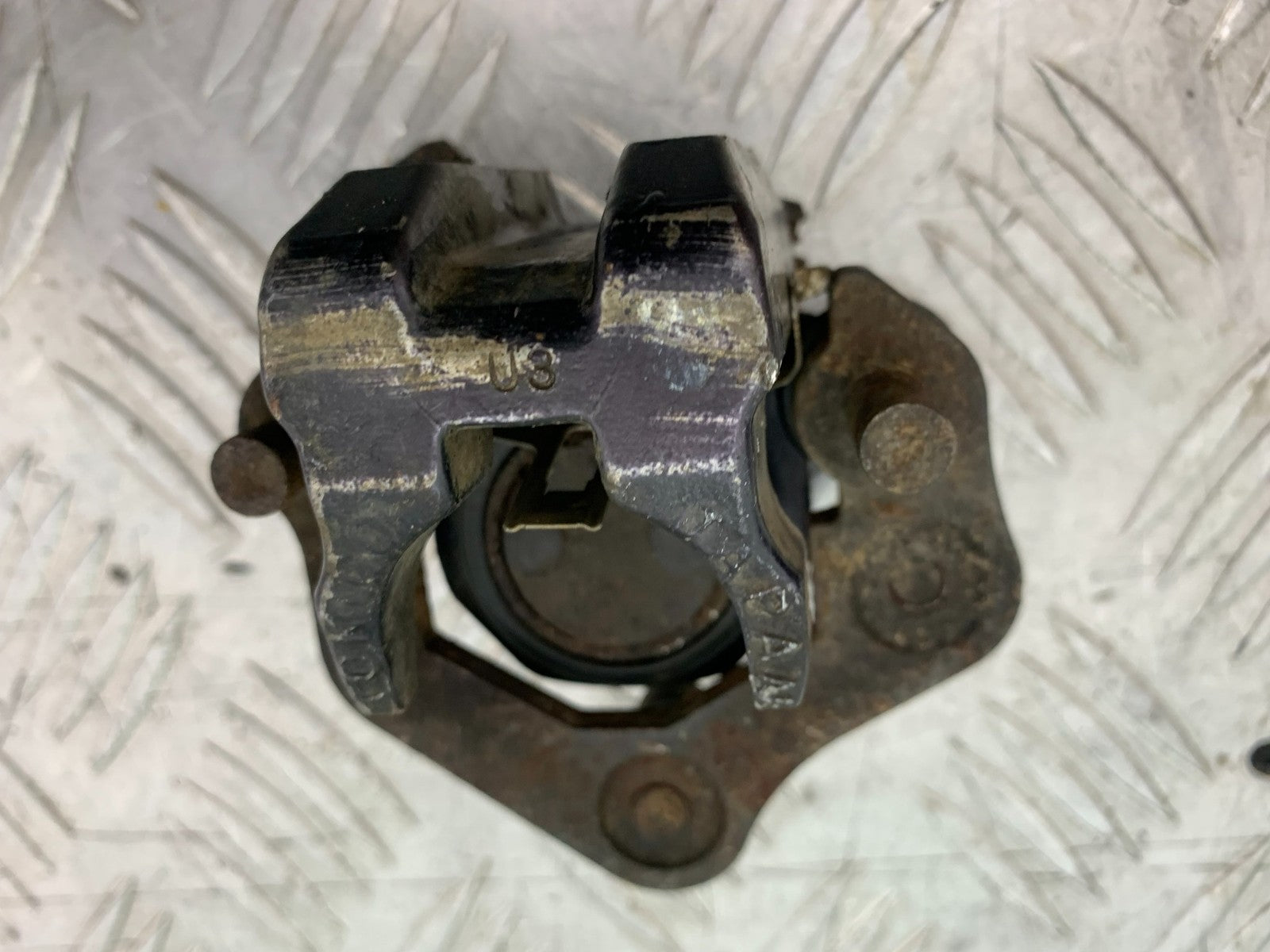 KAWASAKI KLR250 KLR 250 FRONT BRAKE CALIPER   YEAR 1984-2001 (CMB1225)