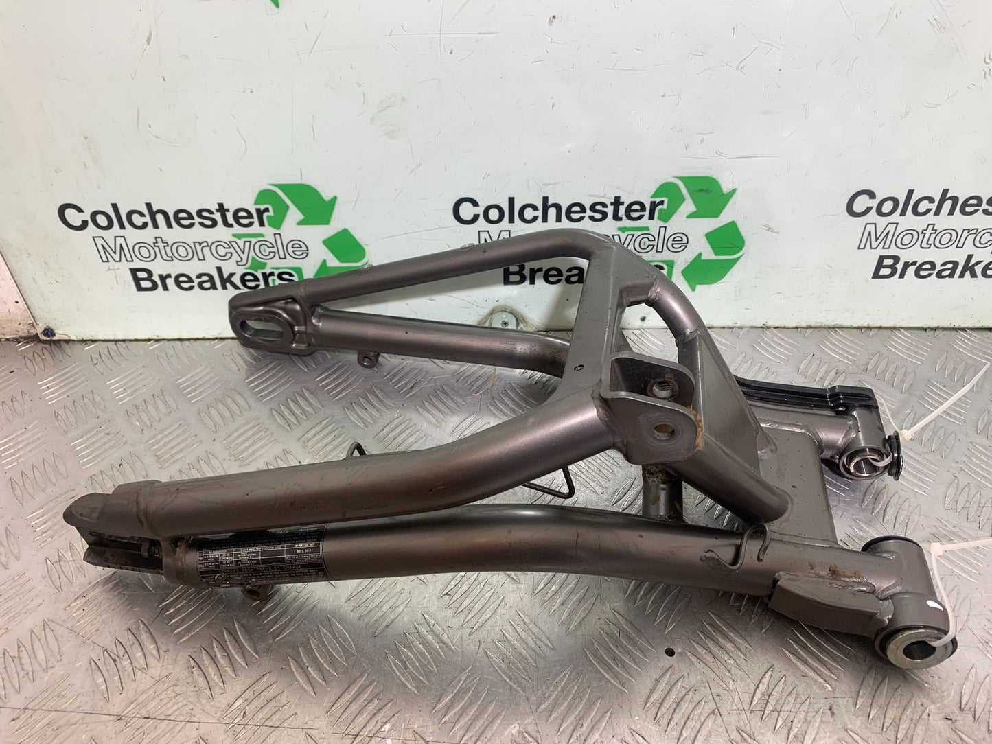 KAWASAKI ER6 N SWINGARM  YEAR 2012-2017 (CMB1324)