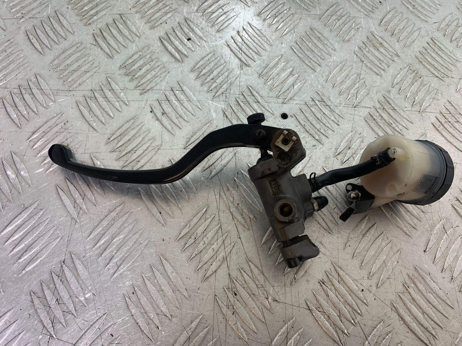 APRILIA RSV4 FACTORY BREMBO FRONT MASTER CYLINDER YEAR 2009-2012 (CMB1224)