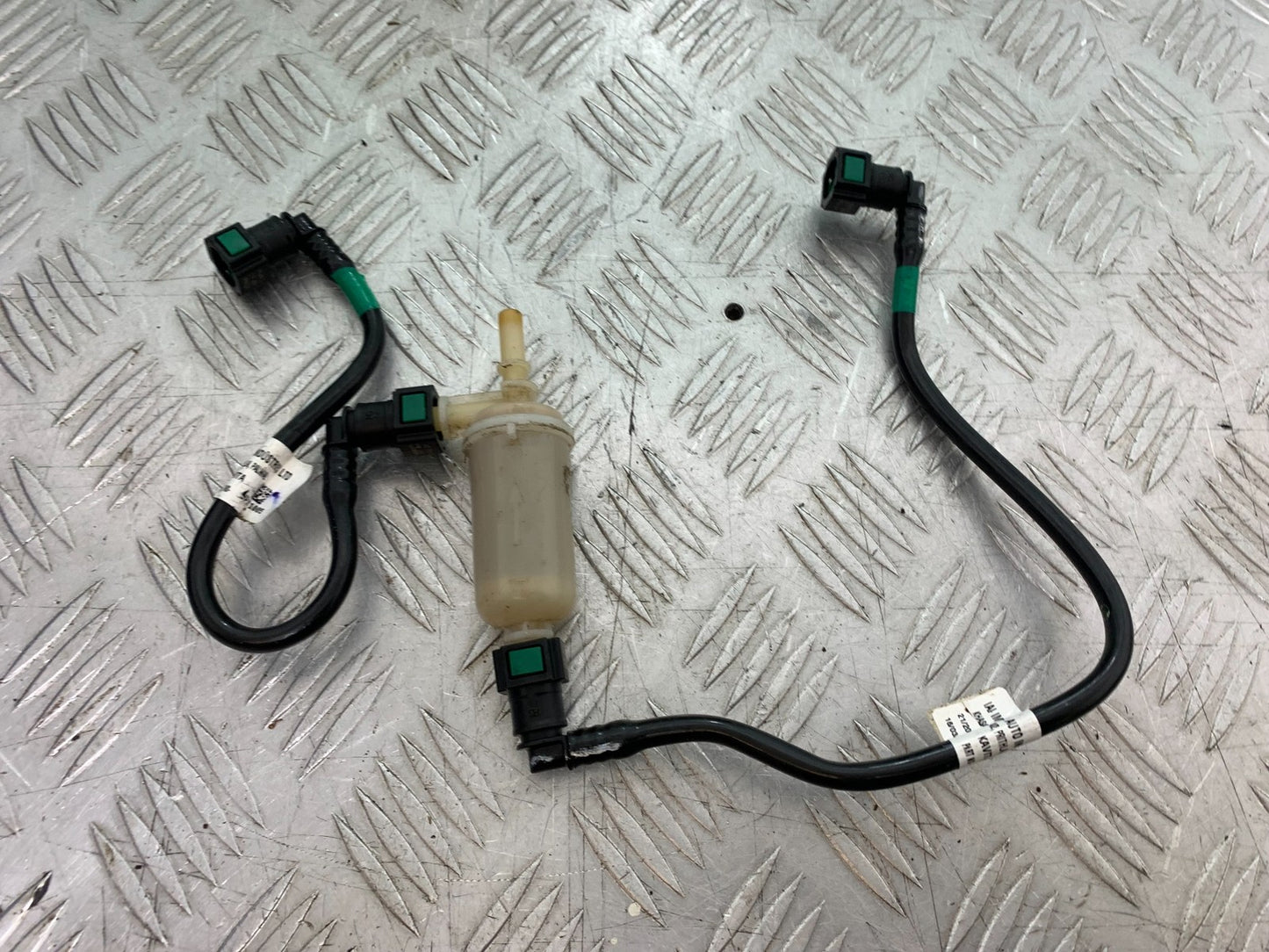 KTM DUKE 125 PETROL LINE AND FILTER  YEAR 2017-2022 (CMB1274)