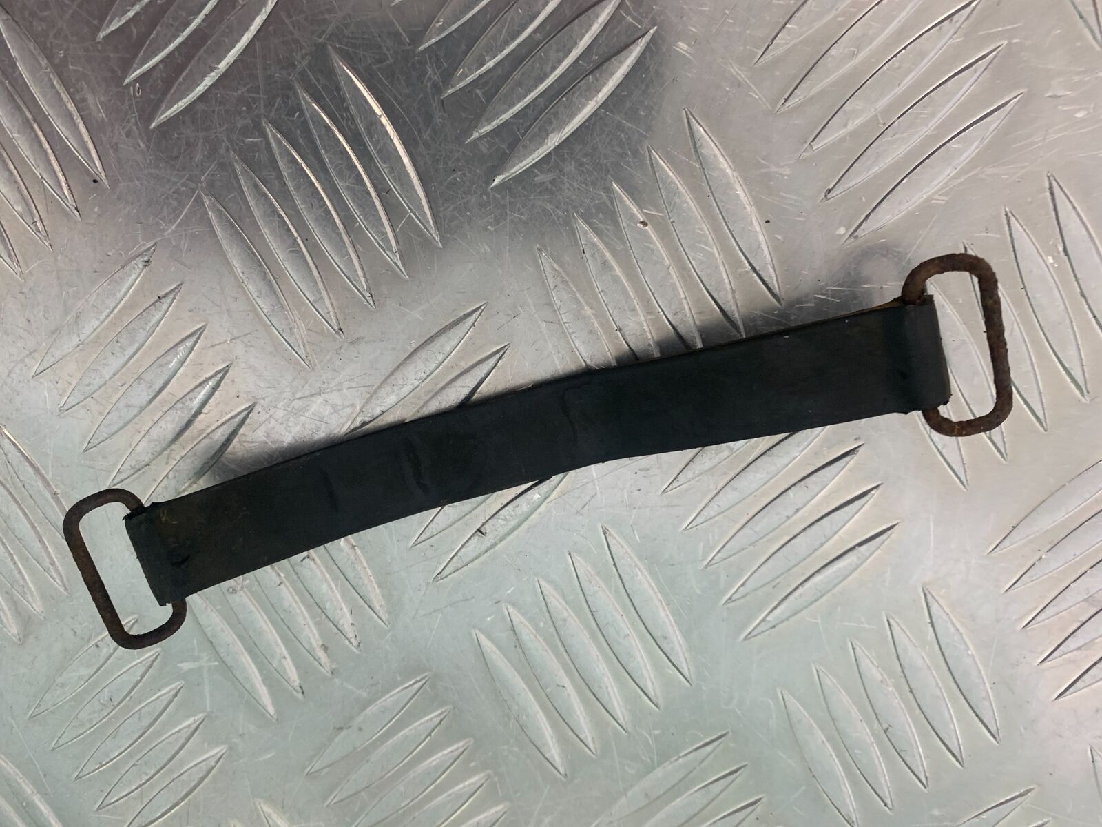 DUCATI 600ss 600 ss STRAP YEAR 1991-98 (STOCK 987)