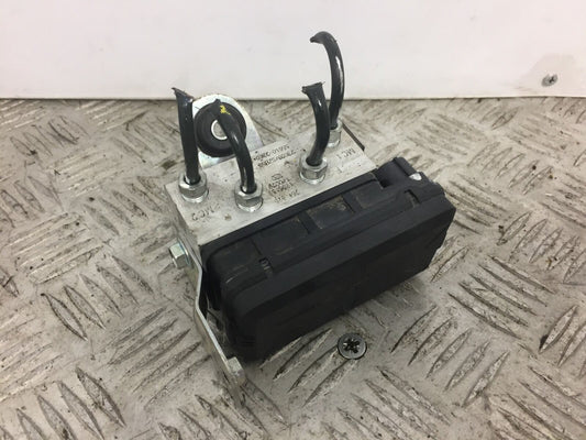SUZUKI GSXR 125 GSX R125 ABS PUMP  YEAR 2017