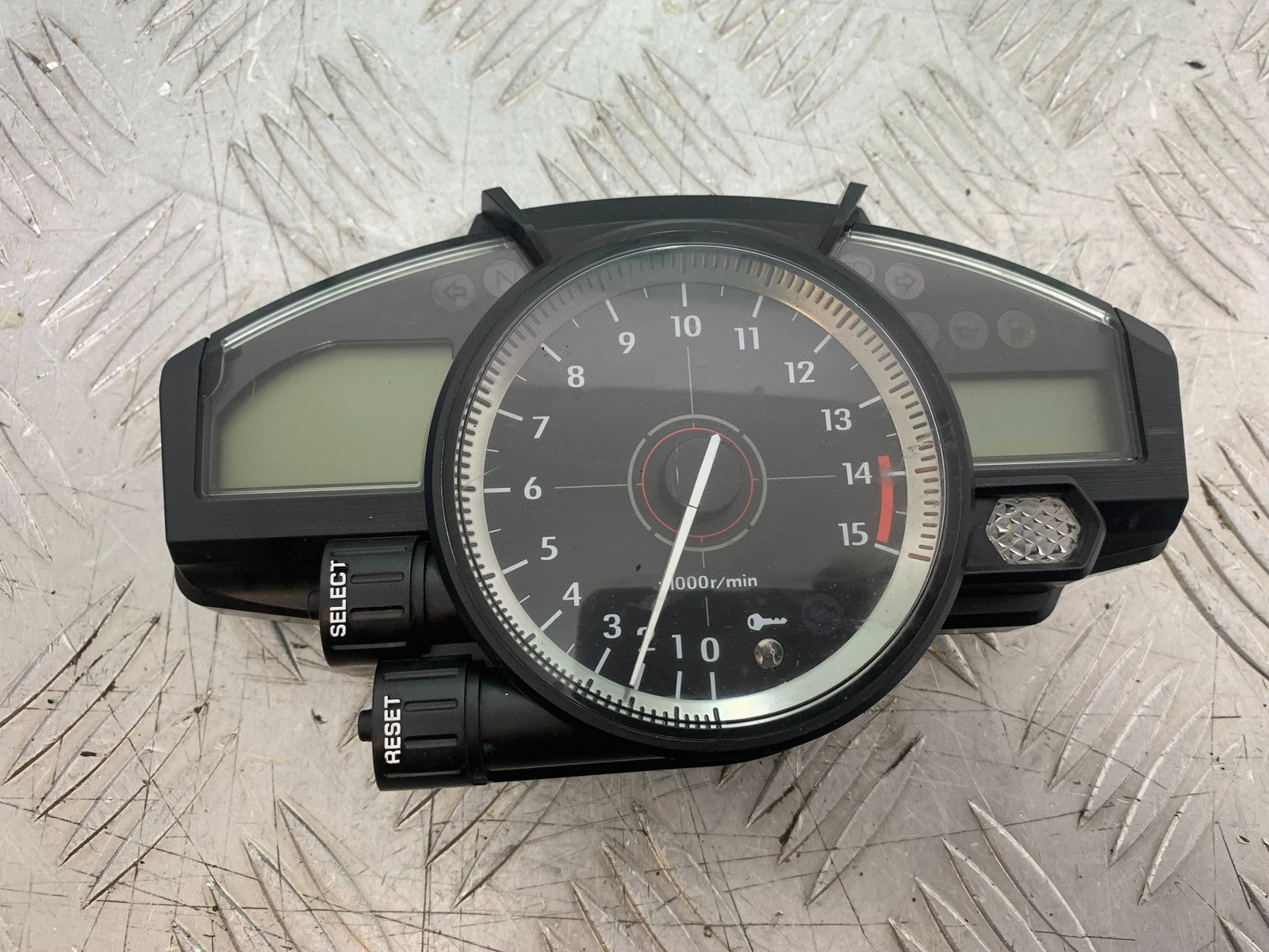YAMAHA YZF R1 4C8 CLOCKS SPEEDO DASH  YEAR 2007-2008 (CMB1237)
