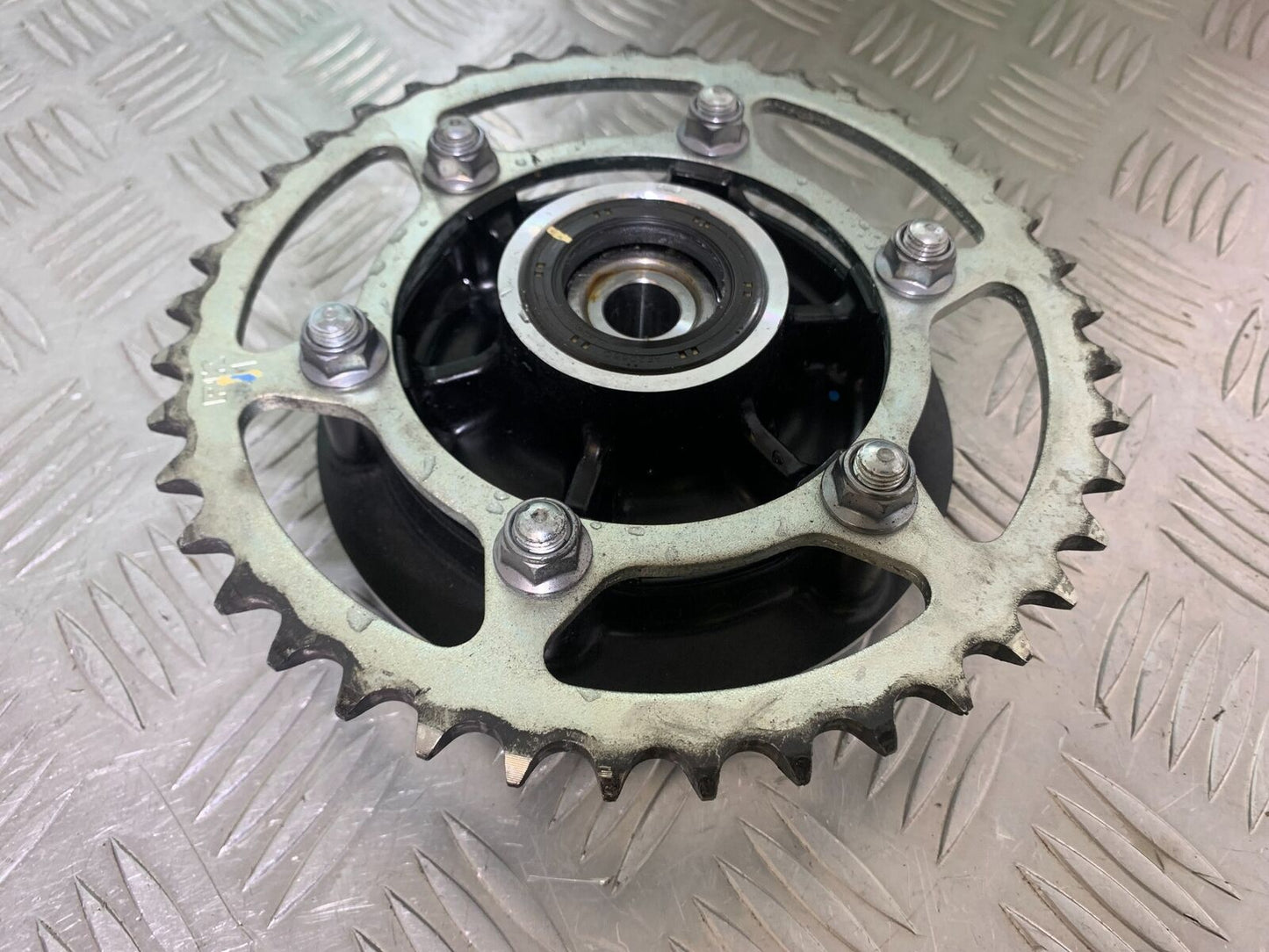 KAWASAKI NINJA 400 EX 400 REAR SPROCKET CARRIER  YEAR 2024 (CMB 1075)