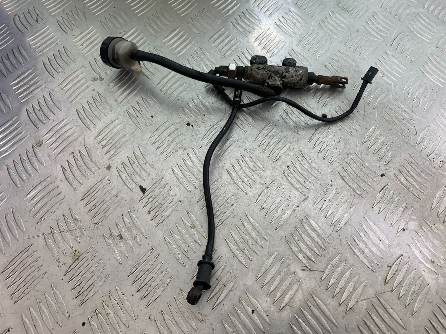 MUTT GT-SS 125 REAR BRAKE MASTER CYLINDER YEAR 2020- 2024 (CMB1085)