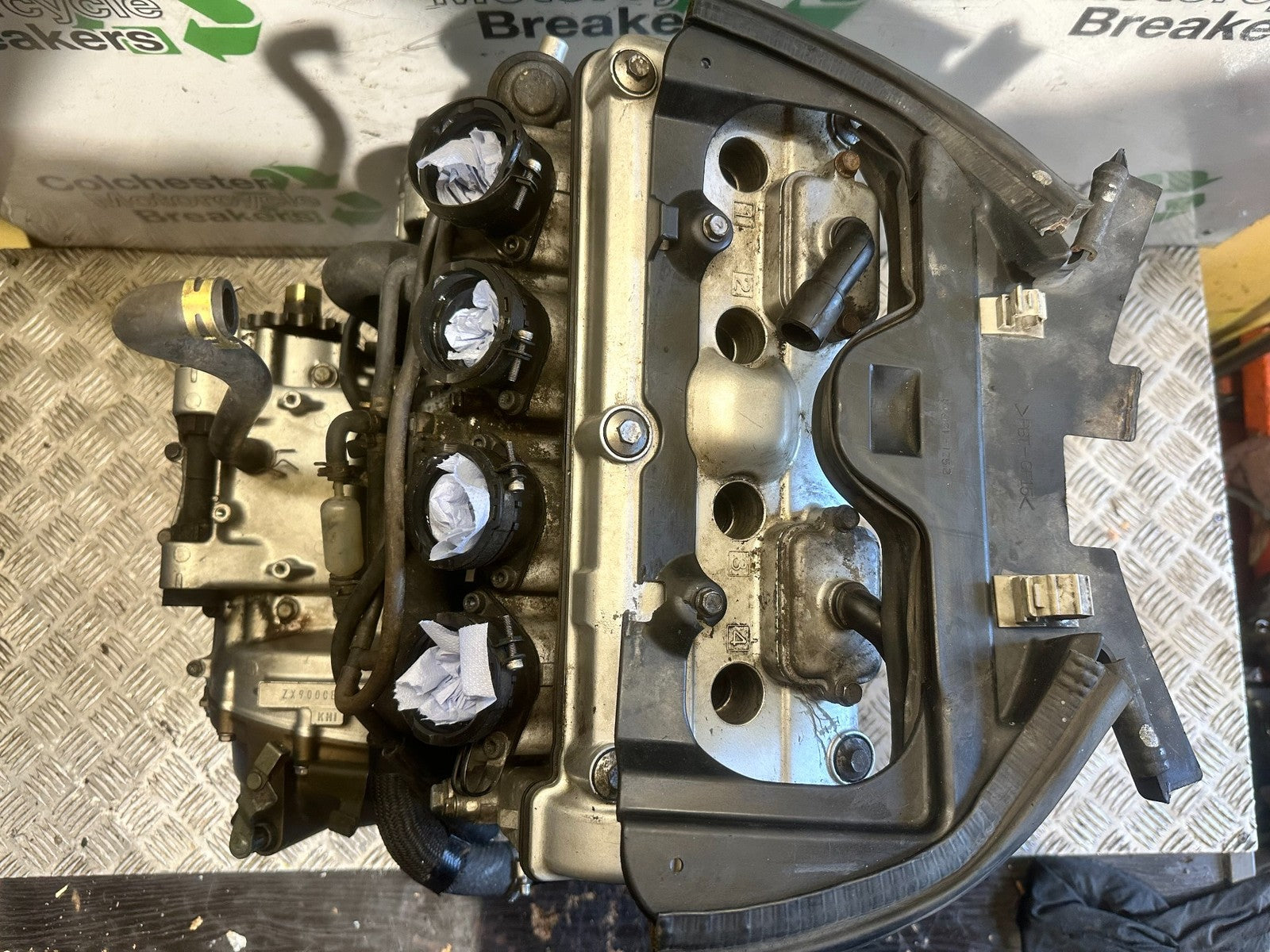 KAWASAKI ZX9R ZX9 E1 E2 ENGINE YEAR 2000-01  (CMB1171)