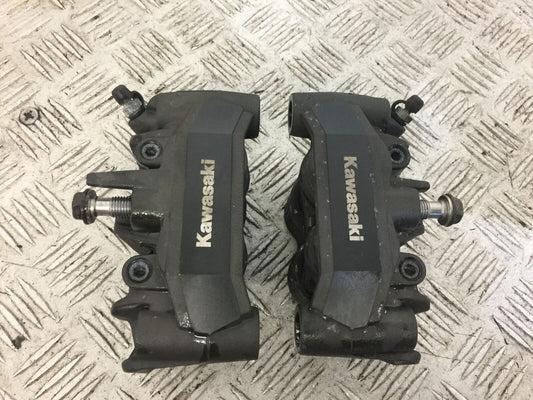 KAWASAKI Z1000 SX FRONT BRAKE CALIPERS  YEAR 2017 (STOCK 668)