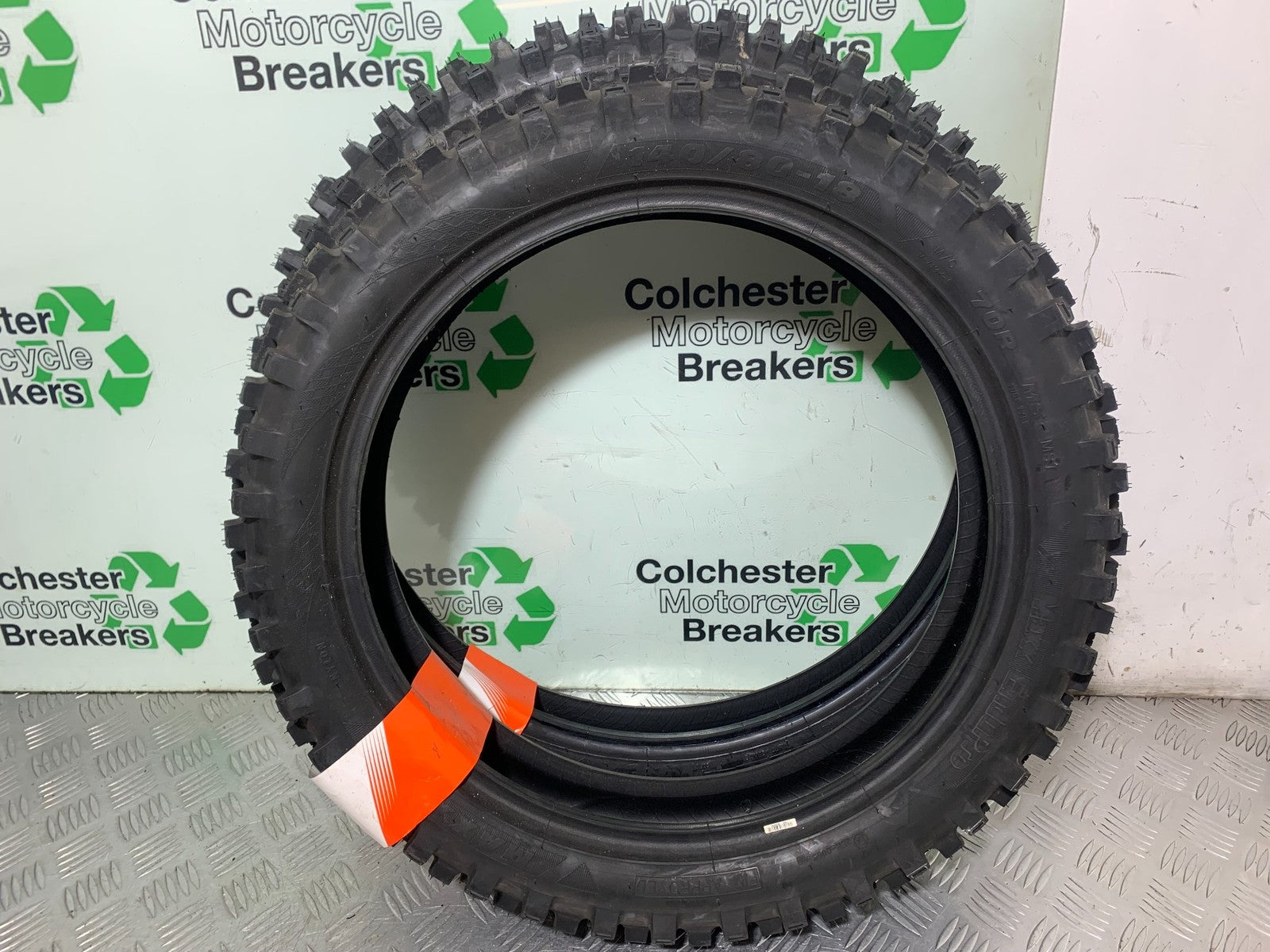 KAWASAKI KX250 KX 250 MAXXIS FRONT AND REAR TYRES (NEW)  YEAR 2003