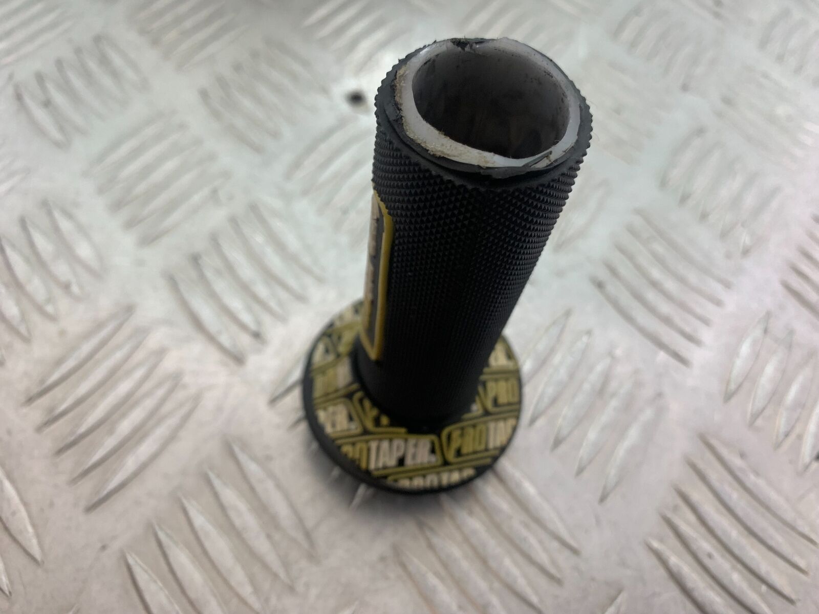 HERALD CLASSIC 125 THROTTLE TWIST GRIP   YEAR 2014 (CMB1058)