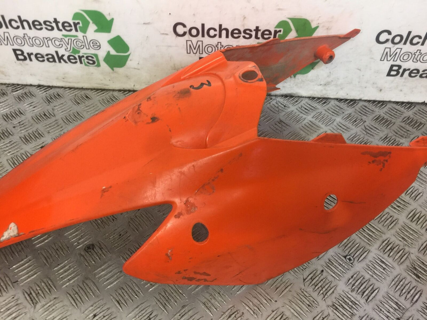 KTM450 KTM 450 EXC REAR MUDGUARD  YEAR 2004 (STOCK 520)