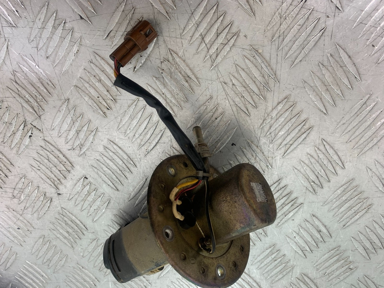 SUZUKI GSXR600 GSXR 600 K1 K2 K3 PETROL PUMP  1999-03 (CMB1284)