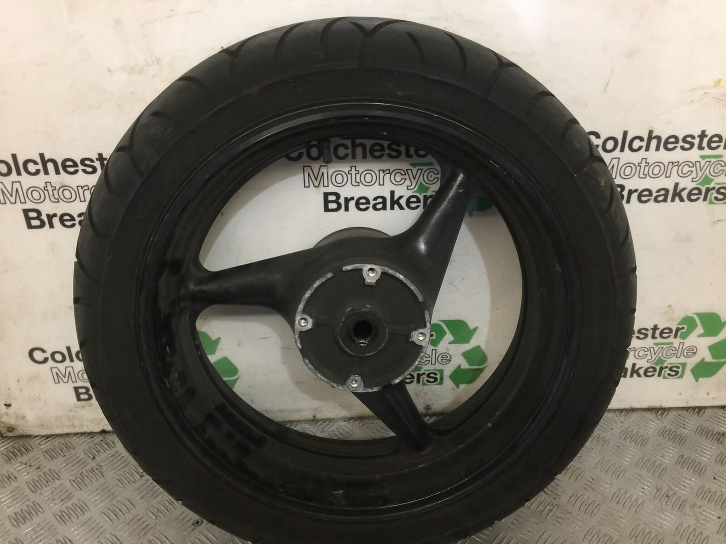 HONDA CBR600 CBR 600 F4I REAR WHEEL YEAR 2002  (STOCK 867)