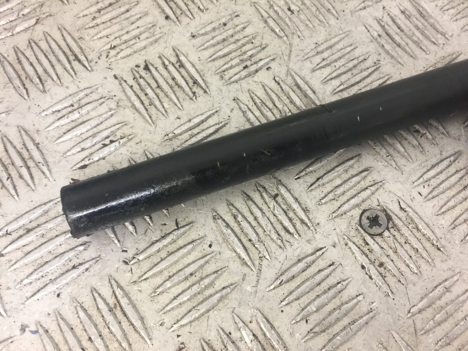 SUZUKI GSXR 750 L1 LEFT BAR  YEAR 2012-2015 (STOCK 632)