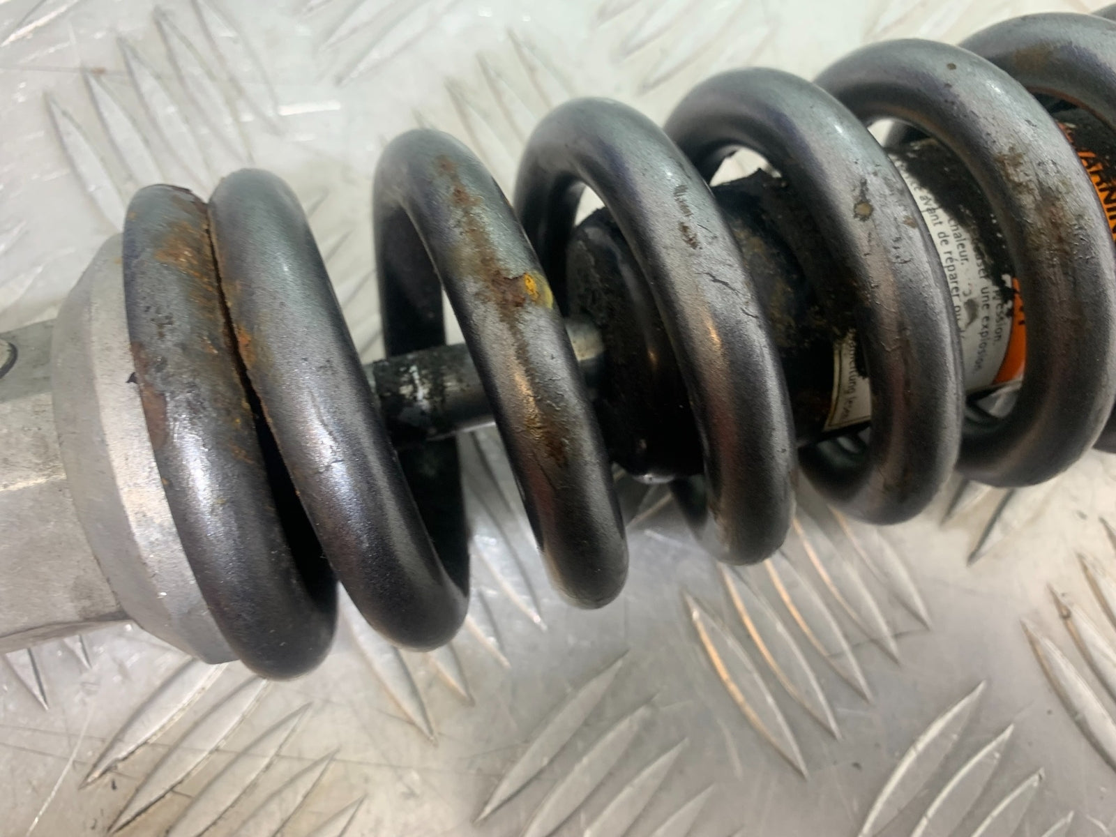 SUZUKI GSF650 GSF 650 REAR SHOCK   YEAR 2007-2009  (CMB1161)