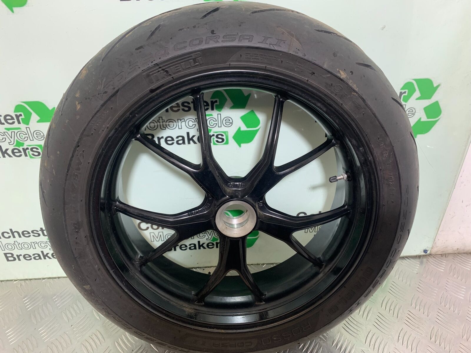 DUCATI STREETFIGHTER 848 REAR WHEEL   YEAR 2011-2016 (CMB1050)
