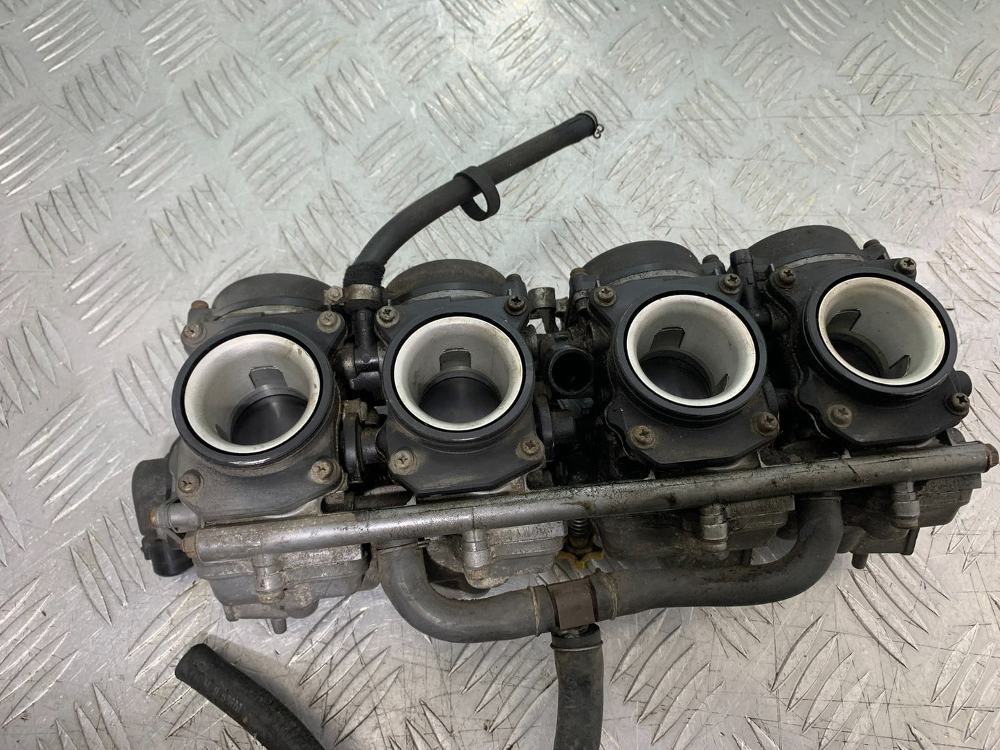 HONDA CB600 CB 600 HORNET CARBS  YEAR 1998-2002 (CMB1297)