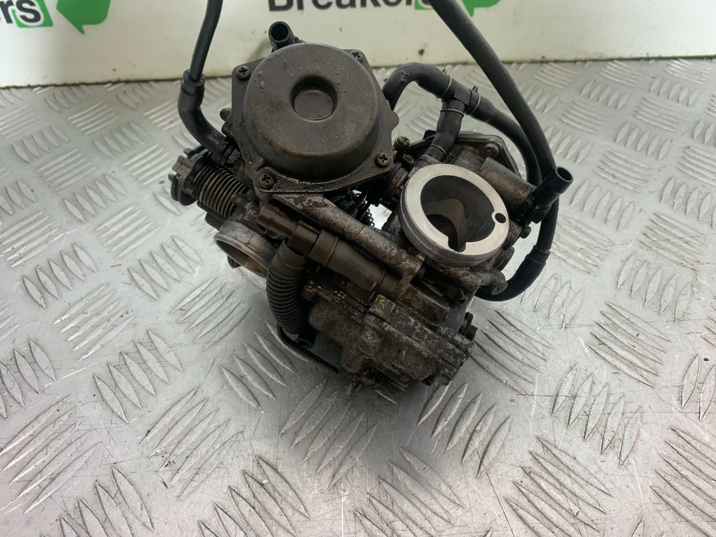 HONDA NTV 600 REVERE CARBS  YEAR 1988-1996  (CMB1281)