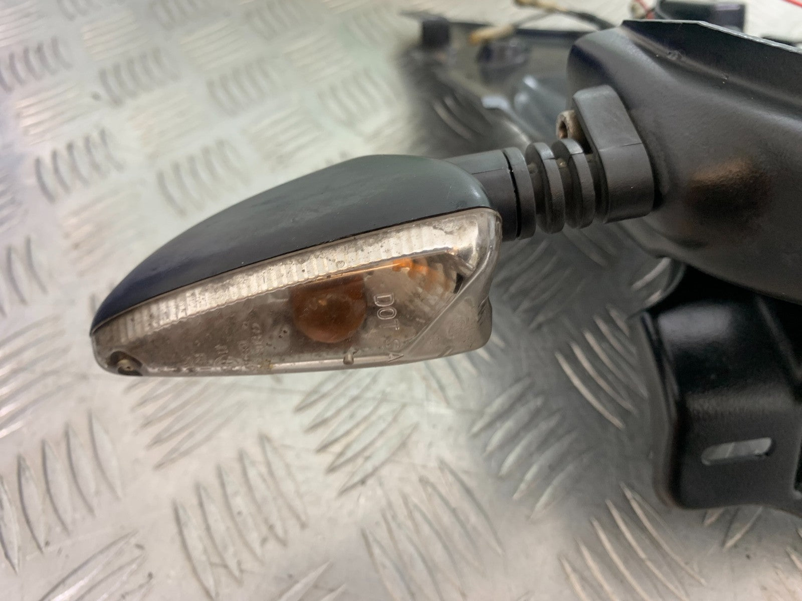 TRIUMPH SPEED TRIPLE R 1050 TAIL TIDY AND NDICATORS   2009 (CMB1183)