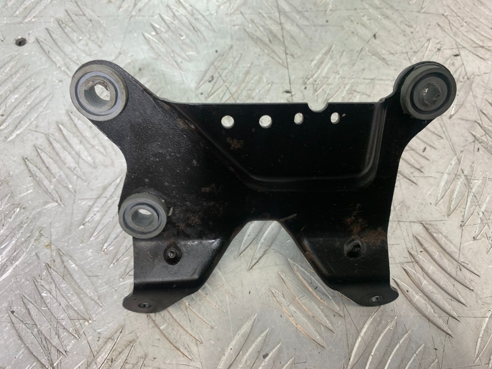 APRILIA SL750 SL 750 SHIVER SPEEDO MOUNTING BRACKET  YEAR 2008-2016 (CMB1242)