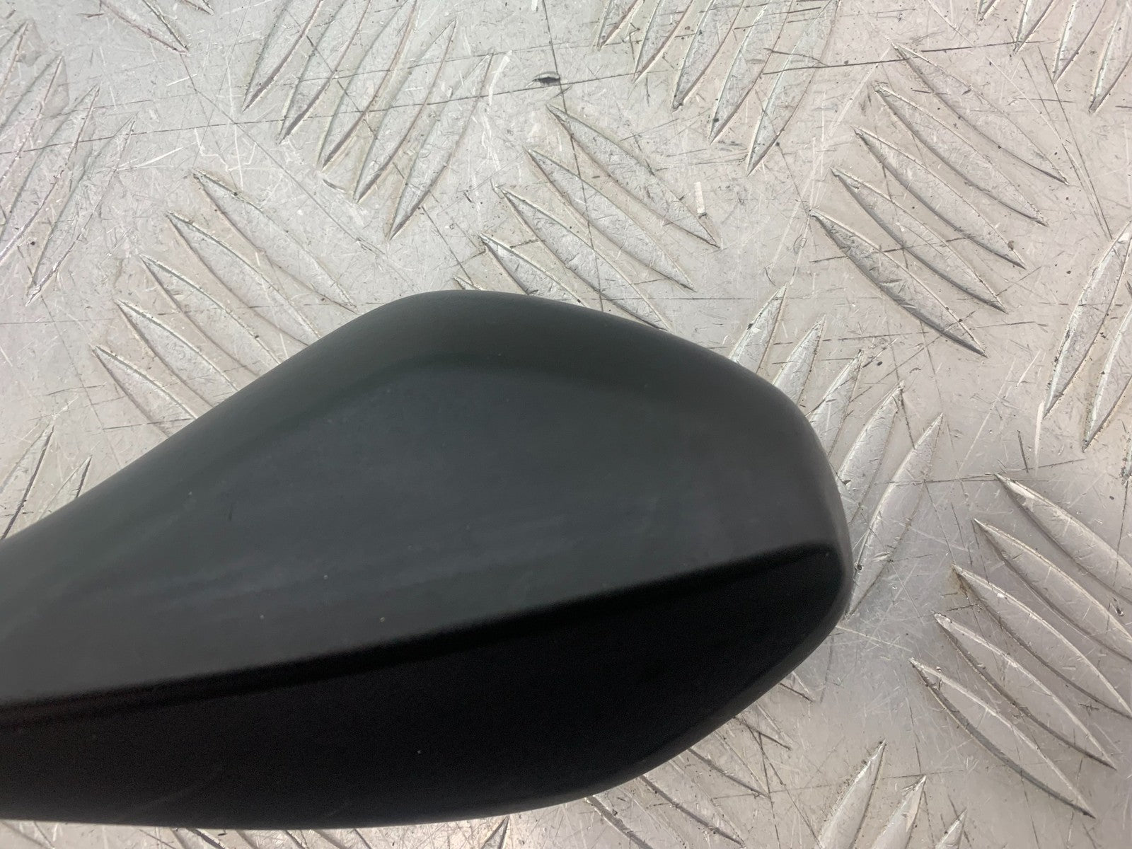 BMW R1200 R 1200 GS RIGHT MIRROR  YEAR 2013-2016 (CMB1257)