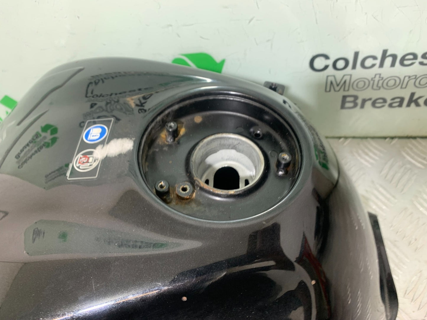 KAWASAKI 650 VERSYS REAR WHEEL  YEAR 2015-2018 (CMB1288)