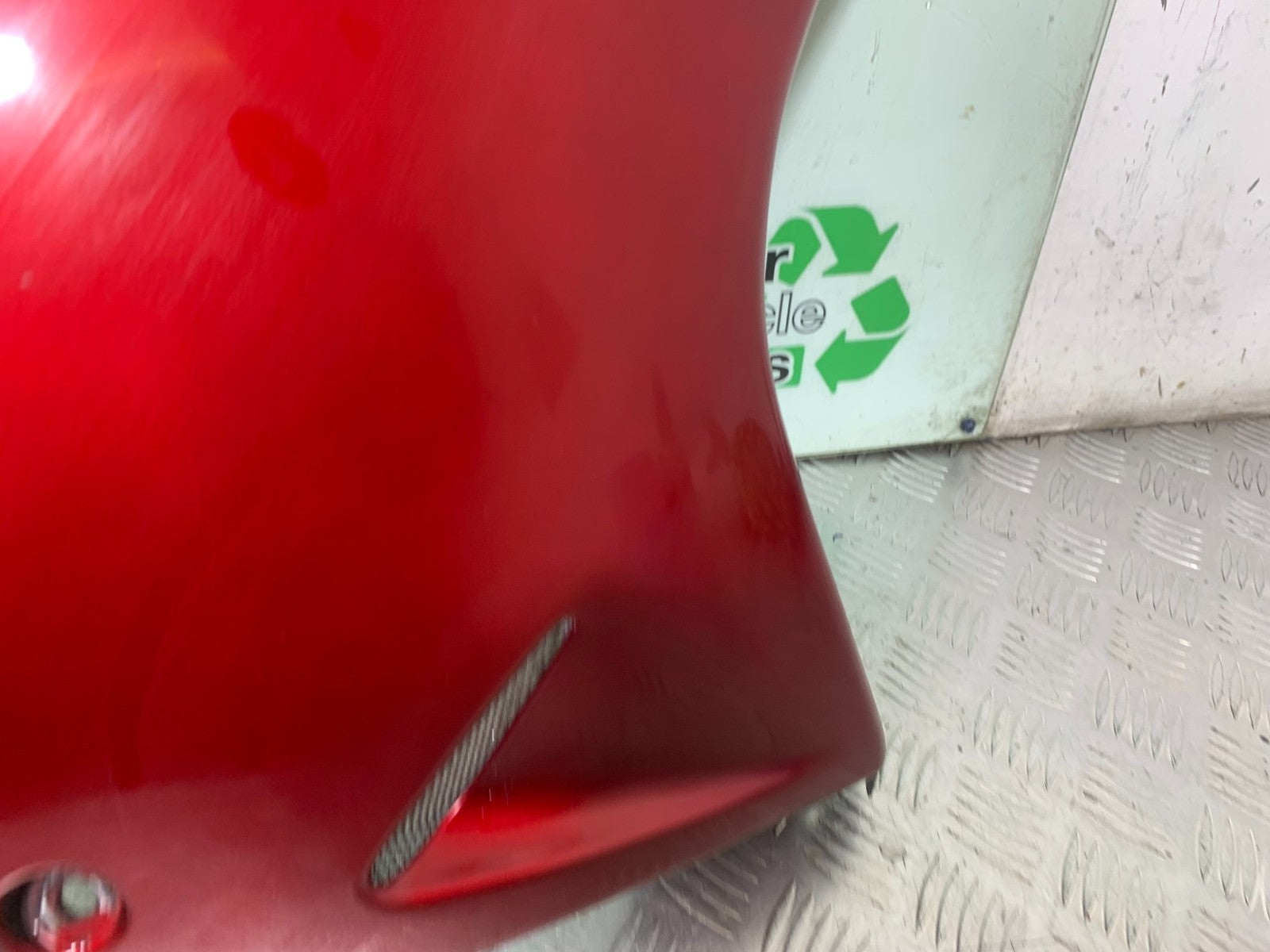 HONDA CBR1100 BLACKBIRD RIGHT FAIRING PANEL  YEAR 1999-2005 (CMB1232)