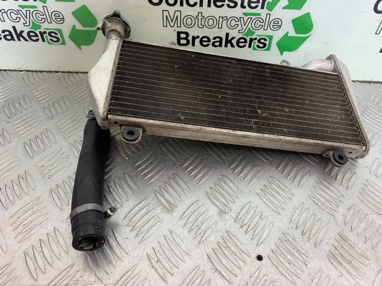 DUCATI 1299 PANIGALE TOP RADIATOR YEAR 2016 (CMB 1187)