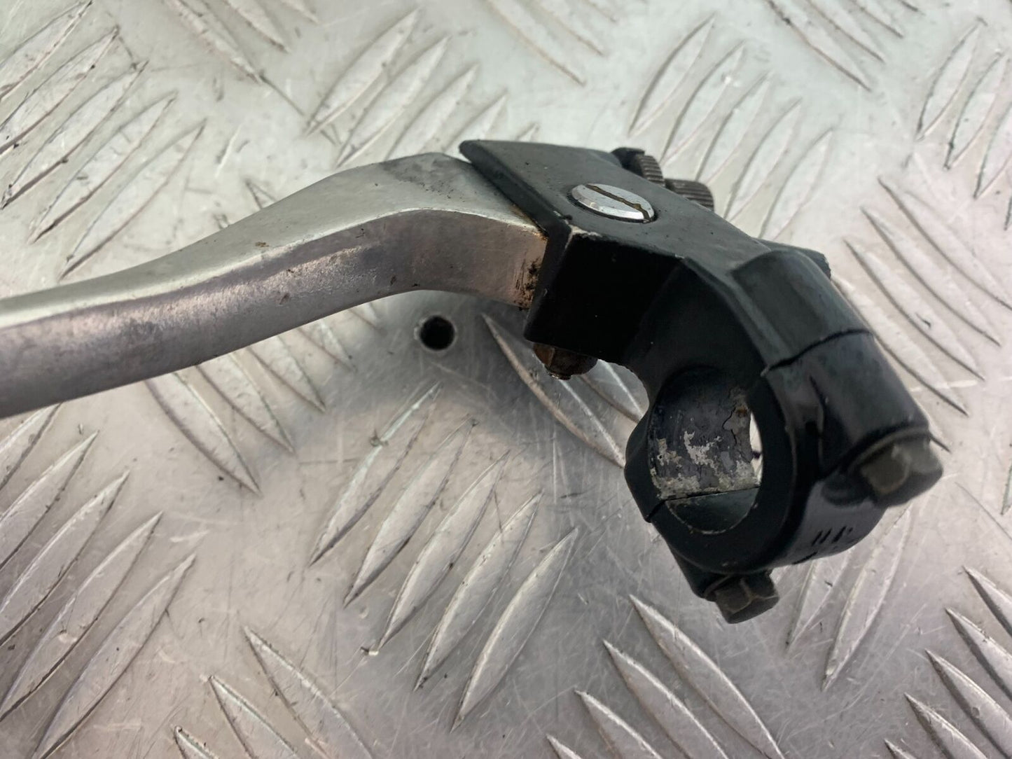 HONDA CBR600 CBR 600 F2 CLUTCH LEVER AND BRACKET   YEAR 1991-1994(CMB1133)