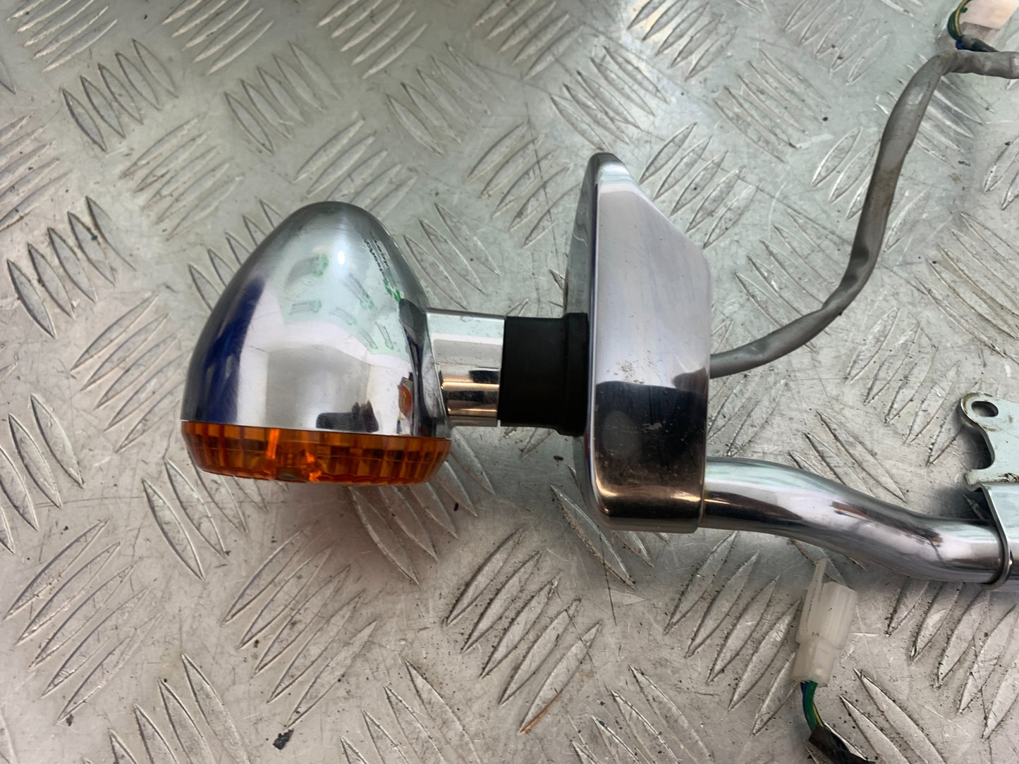 KAWASAKI VN1500 CLASSIC FRONT INDICATORS  YEAR 1999 -2006 (CMB1166)