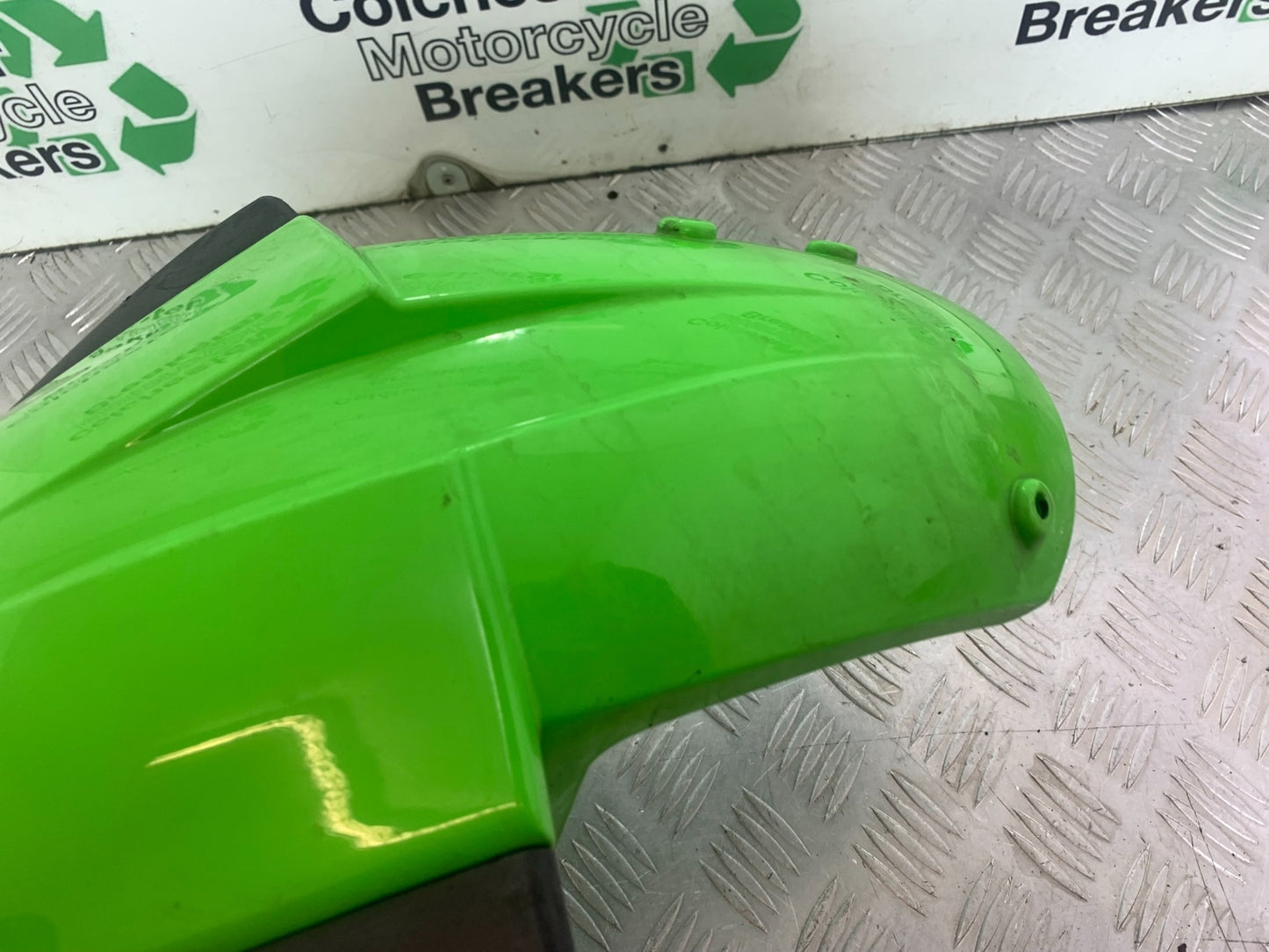 KAWASAKI ZX6R ZX6 R P7F P8F FRONT MUDGUARD YEAR 2007-08 (CMB1165)