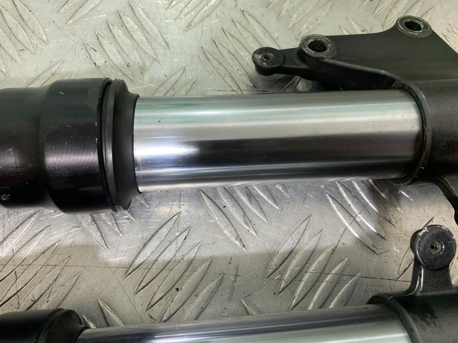 APRILIA RSV1000 RSV 1000 MILLE FORKS   1998- 2003 (CMB1184)