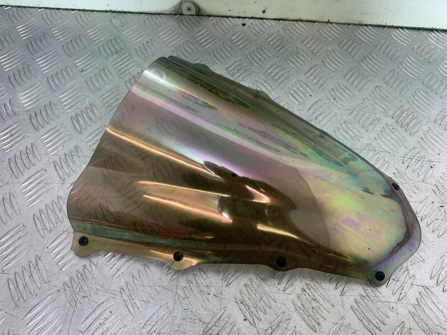 APRILIA RSV1000 R FACTORY MILLE SCREEN  2004-09 (CMB1203)