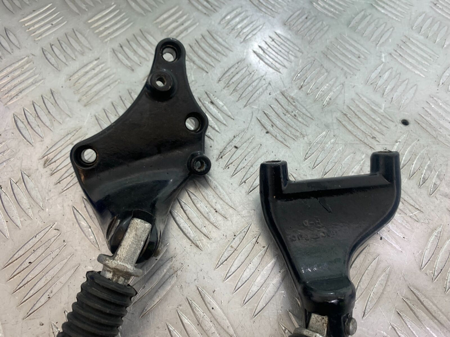 HARLEY DAVIDSON XL883 N IROD PEGS AND BRACKETS YEAR 2020  (CMB1116)
