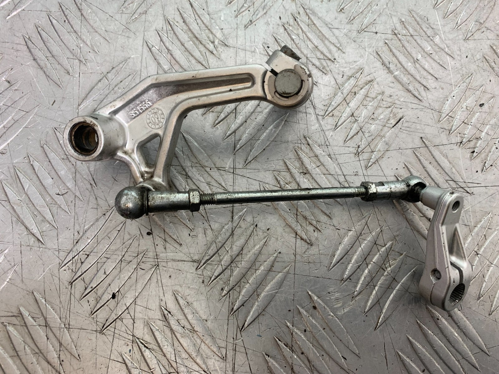 APRILIA SL750 SL 750 SHIVER GEAR LEVER   YEAR 2008-2016 (CMB1242)