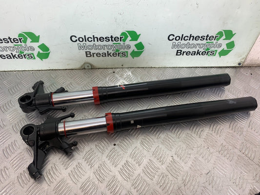 KTM 1290 SUPER DUKE R FORKS (SLIGHTLY BENT) YEAR 2020-2024 (CMB1272)