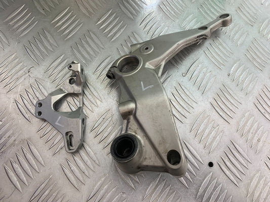 DUCATI 1199 PANIGALE LEFT FRONT HANGER  YEAR 2012-2014 (CMB1047)