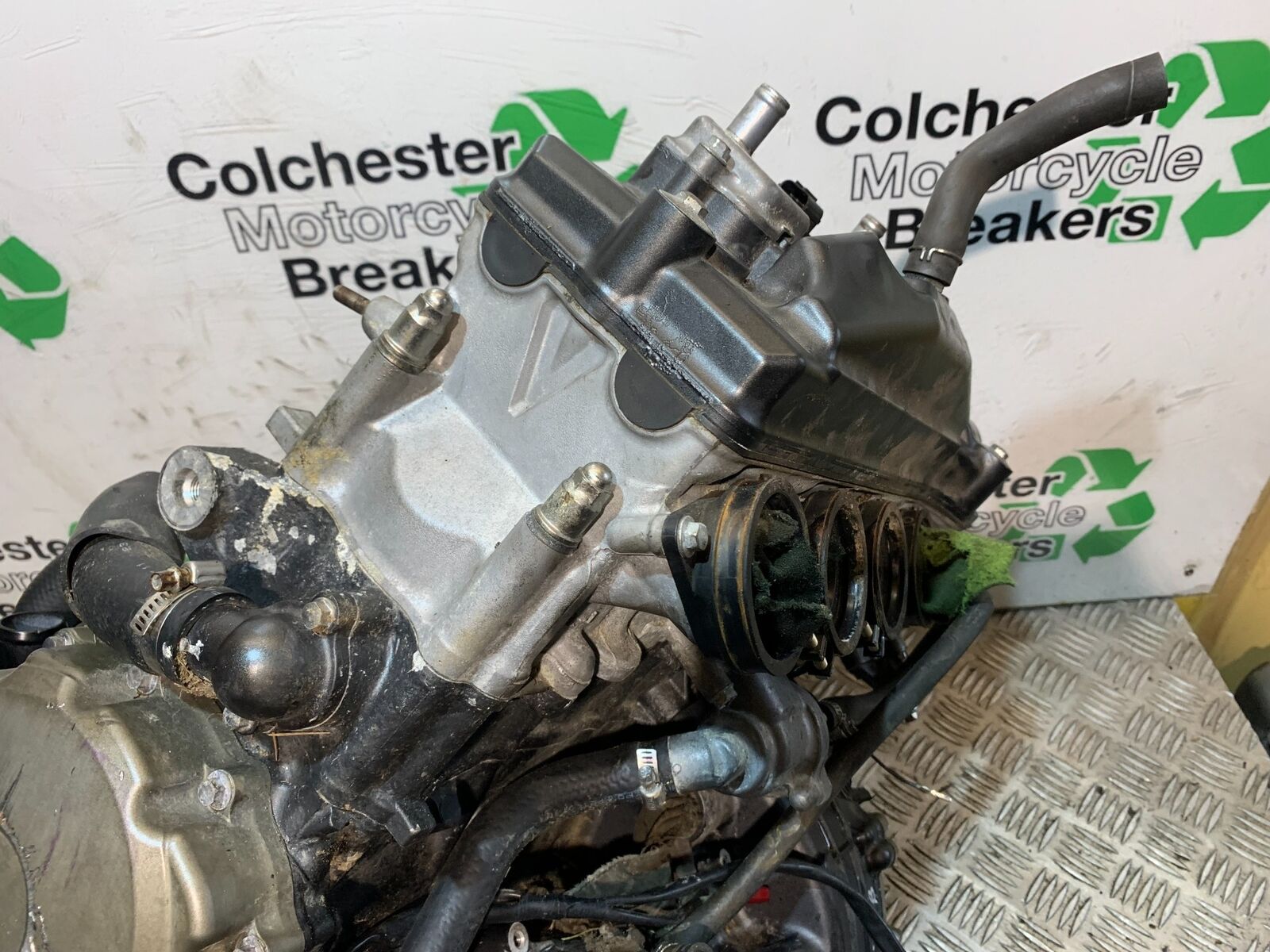 HONDA CBR1000 rr FIREBLADE ENGINE YEAR 2008-2011 (CMB1037)