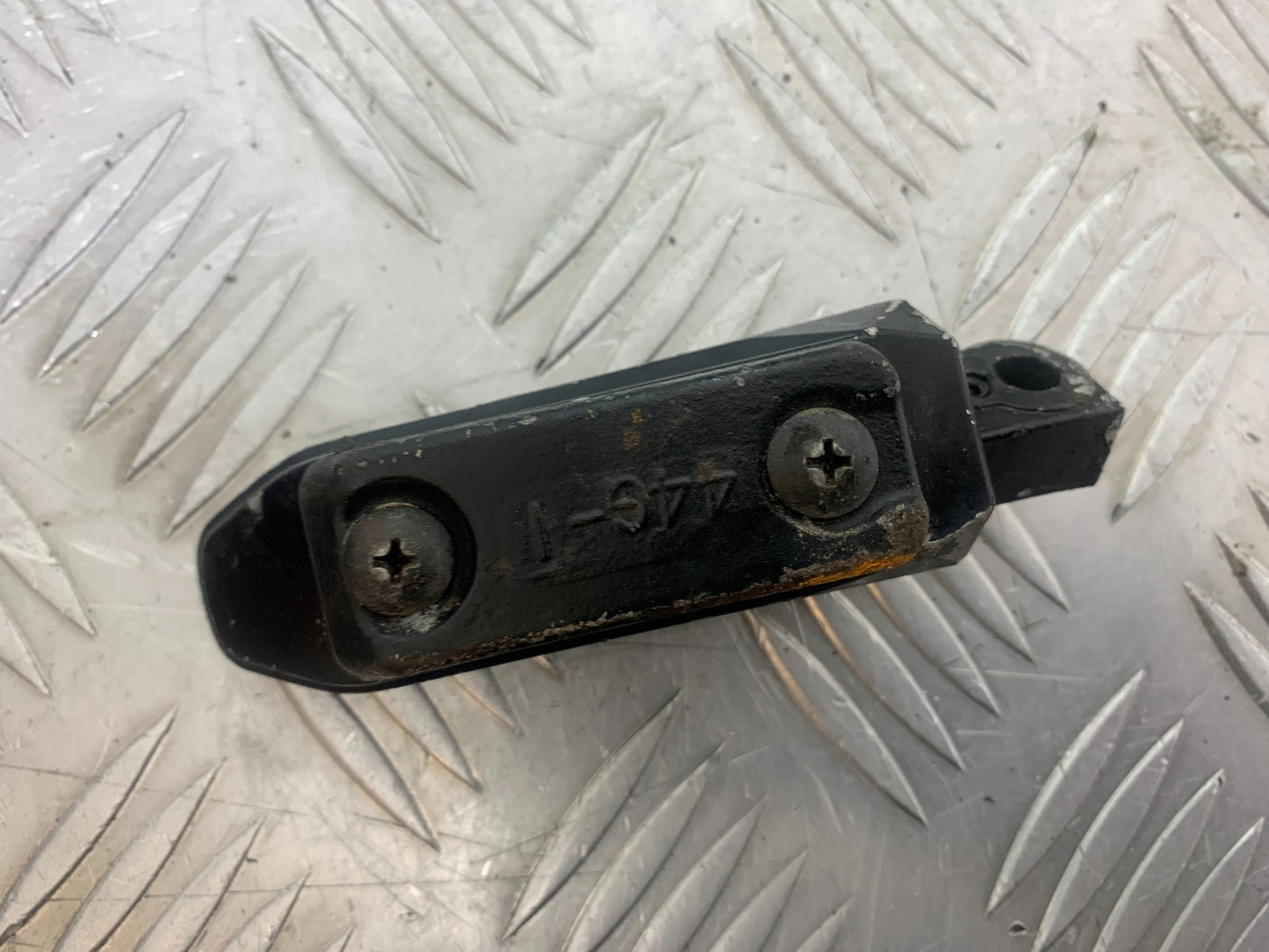 SUZUKI GSF650 GSF 650 LEFT REAR FOOTPEG   YEAR 2007-2009  (CMB1161)