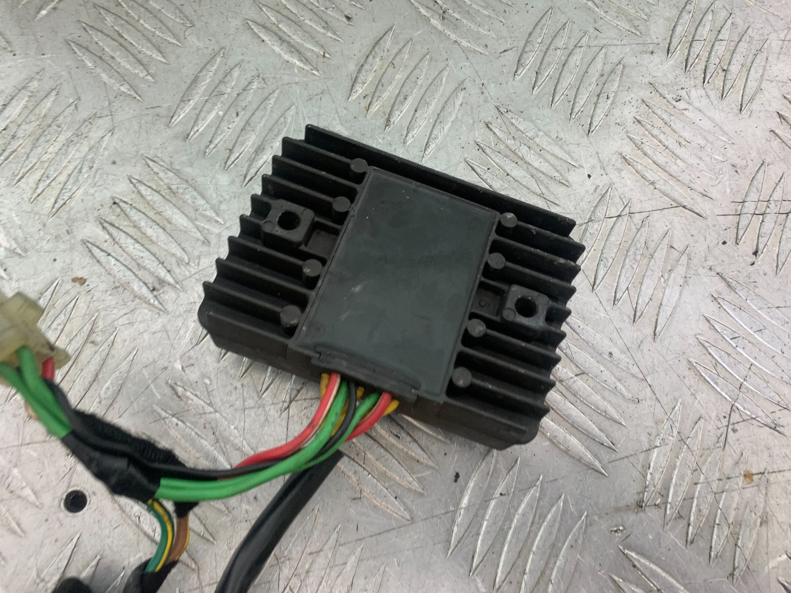 APRILIA RSV1000 R FACTORY REGULATOR 2004-09 (CMB1203)