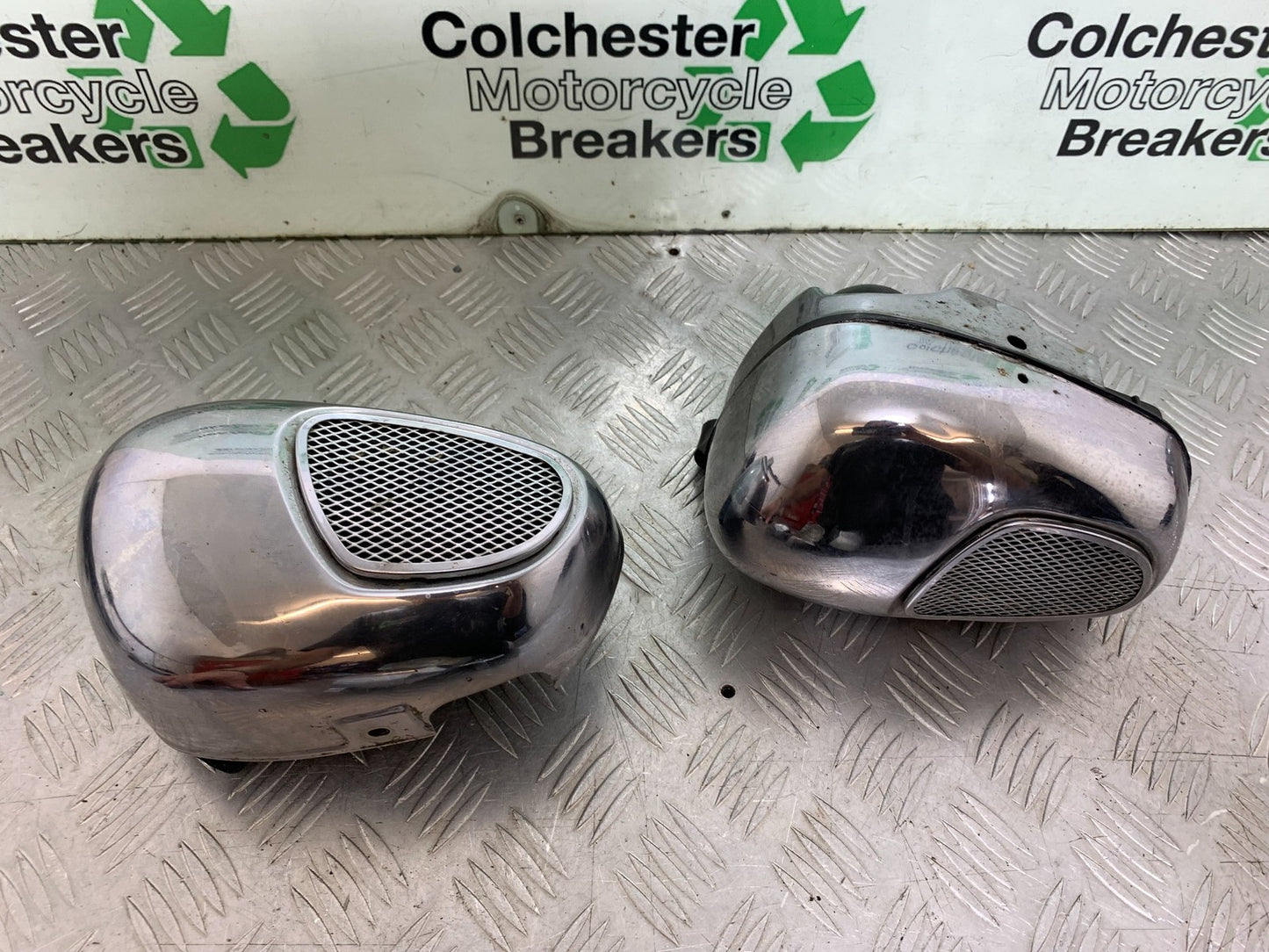 YAMAHA XV1100 XV 1100 VIRAGO LEFT AND RIGHT SIDE PODS  1990-1999 (CMB1190)