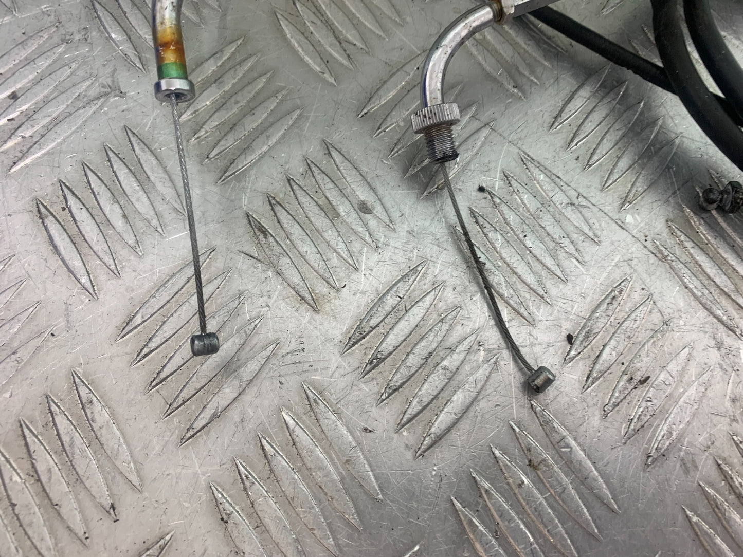 HONDA VTX1300 S-6   THROTTLE CABLES  YEAR 2004-09 (CMB1159)