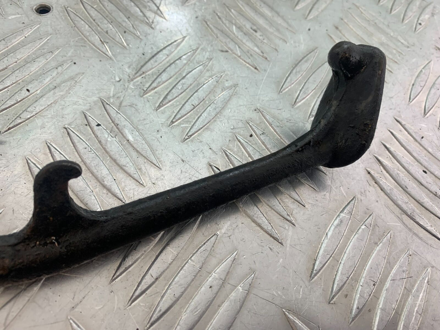 YAMAHA XJR1300 XJR 1300 SIDE STAND  YEAR 1999-2003 (CMB1055)