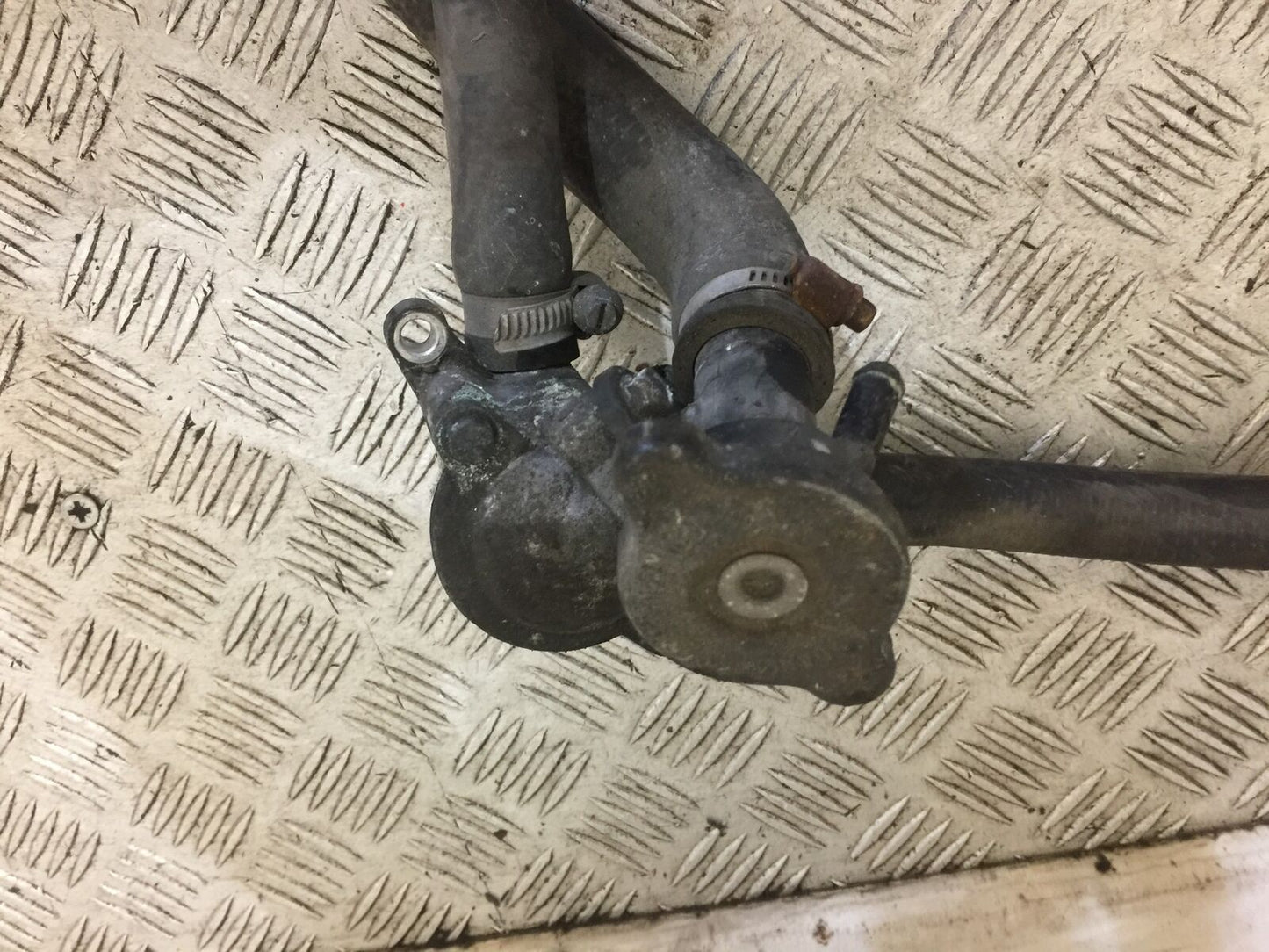 HONDA CB1 CB-1 CB 1 400 THERMOSTAT   YEAR 1989-1990 (STOCK 739)