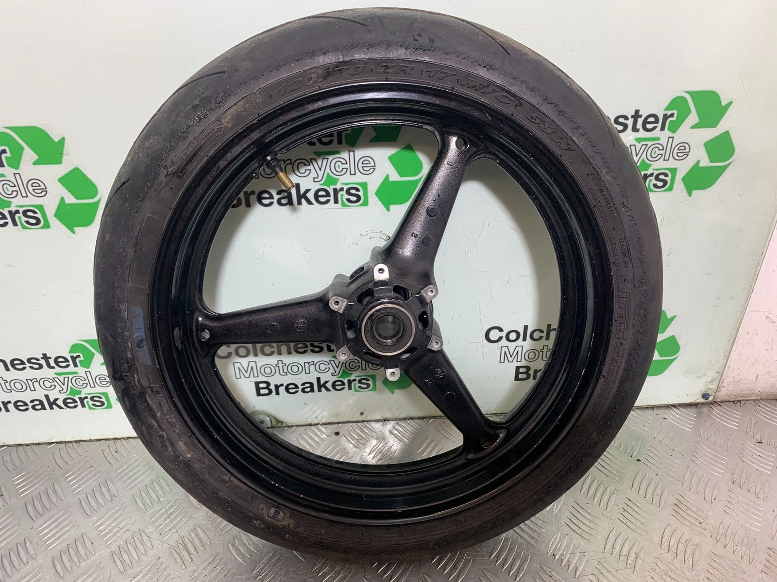 HONDA CBR1000 rr FIREBLADE FRONT WHEEL   2008-2011 (CMB1253)
