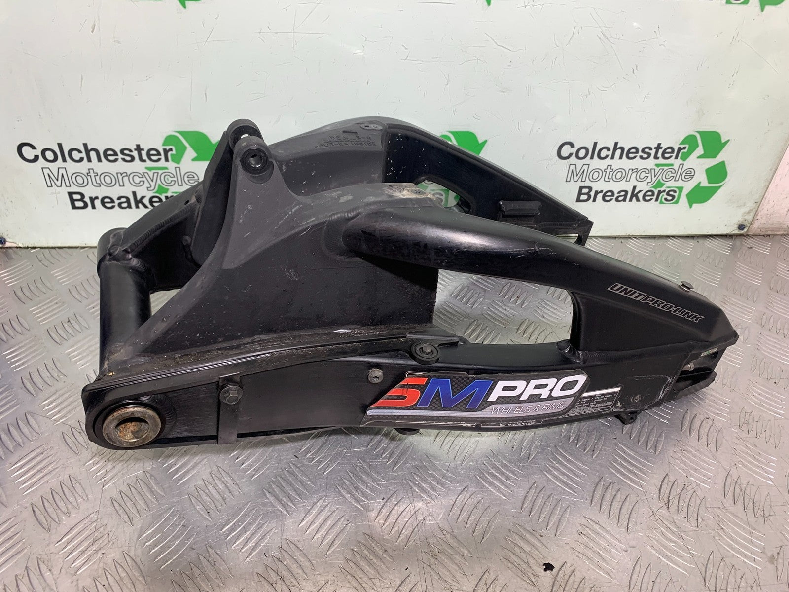 HONDA CBR1000 rr FIREBLADE SWINGARM 2008-2011 (CMB1253)