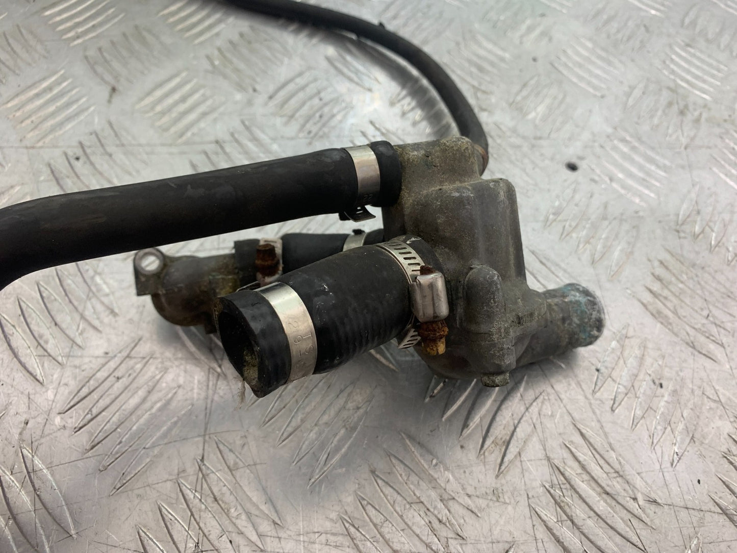 HONDA VFR800 PRE V-TEC THERMOSTAT YEAR 1998-2001 (CMB1233)
